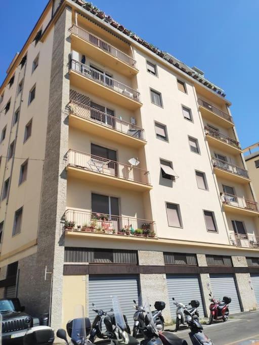 La Venezia'S Studio Flat Livorno Eksteriør billede